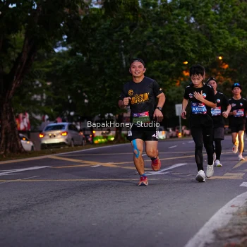 Runner Photo 4028304