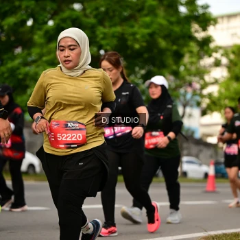 Runner Photo 4028333