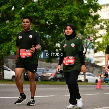 Runner Photo 4028355