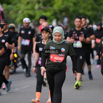 Runner Photo 4028541