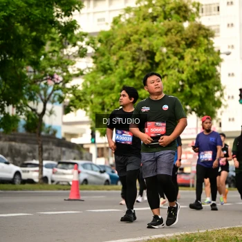 Runner Photo 4028643