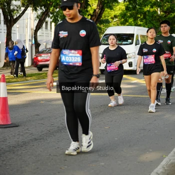 Runner Photo 4028683