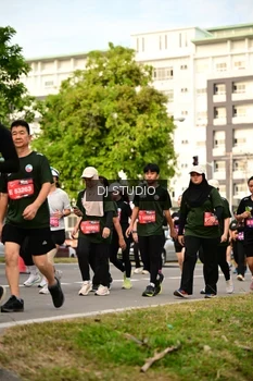 Runner Photo 4028751