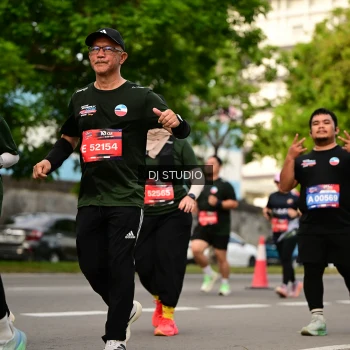 Runner Photo 4028943