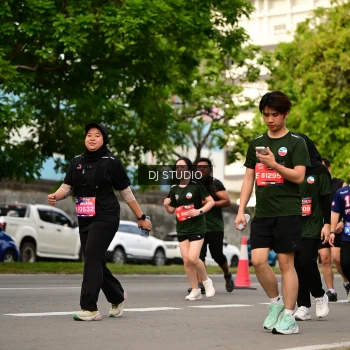 Runner Photo 4029010