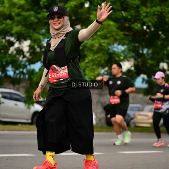 Runner Photo 4029040