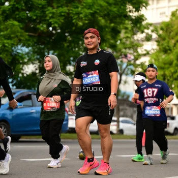 Runner Photo 4029070