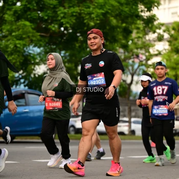 Runner Photo 4029071