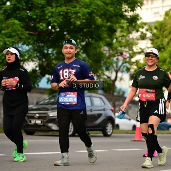 Runner Photo 4029098