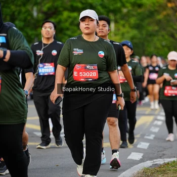 Runner Photo 4029100