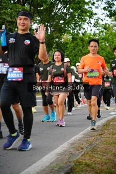 Runner Photo 4029337
