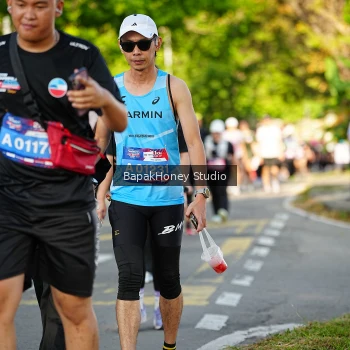 Runner Photo 4029750