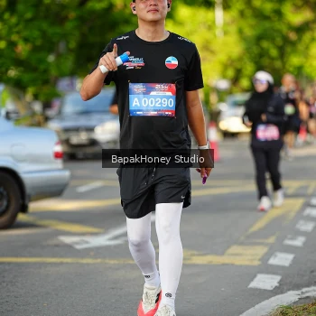 Runner Photo 4029810
