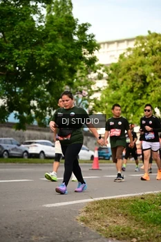 Runner Photo 4029888