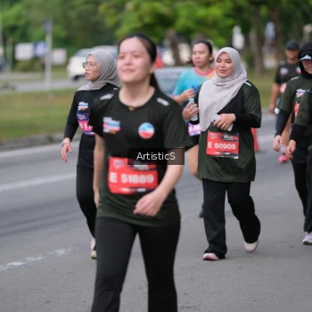 Runner Photo 4029956