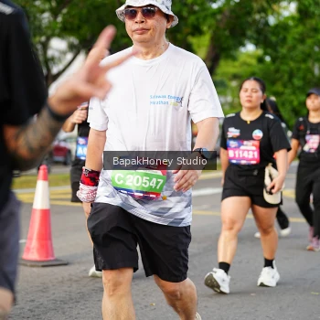 Runner Photo 4029975
