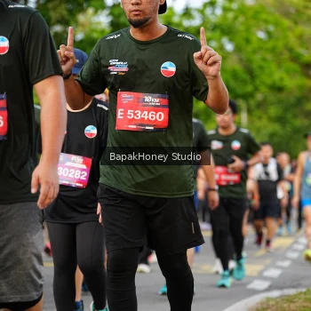 Runner Photo 4030034