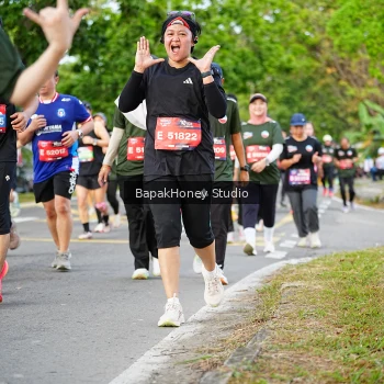 Runner Photo 4030072