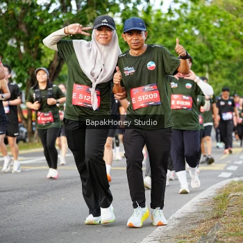 Runner Photo 4030076