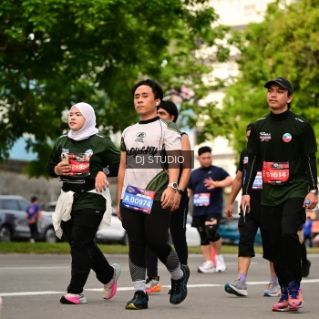 Runner Photo 4030095