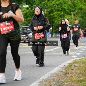 Runner Photo 4030256