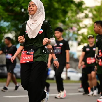 Runner Photo 4030275