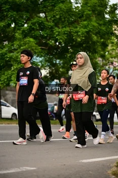 Runner Photo 4030310
