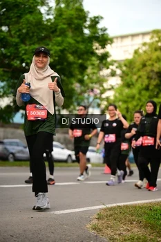 Runner Photo 4030354