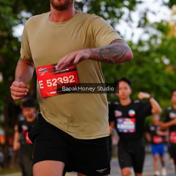 Runner Photo 4030428