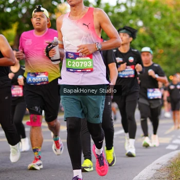 Runner Photo 4030465
