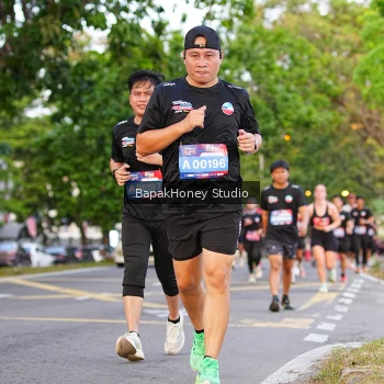 Runner Photo 4030483