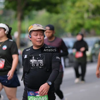 Runner Photo 4030590
