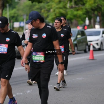 Runner Photo 4030642