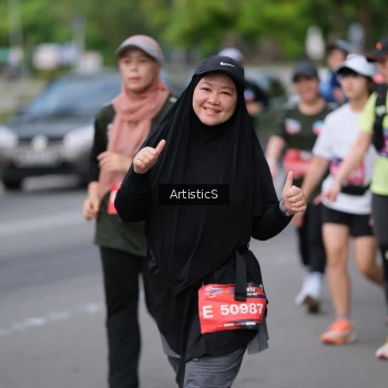 Runner Photo 4030694