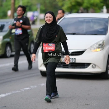 Runner Photo 4030876