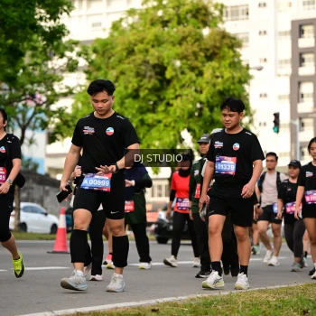 Runner Photo 4030960