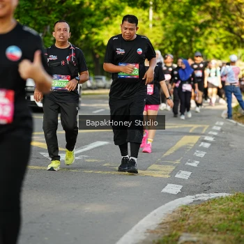 Runner Photo 4030989
