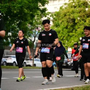 Runner Photo 4031047