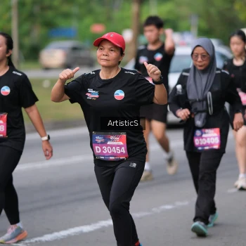 Runner Photo 4031133