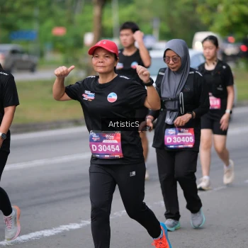 Runner Photo 4031137