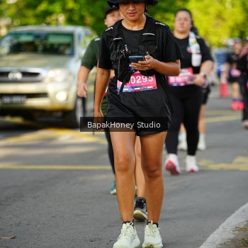 Runner Photo 4031157