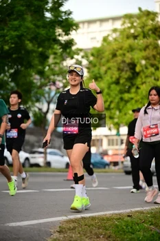 Runner Photo 4031184