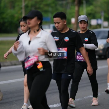 Runner Photo 4031215