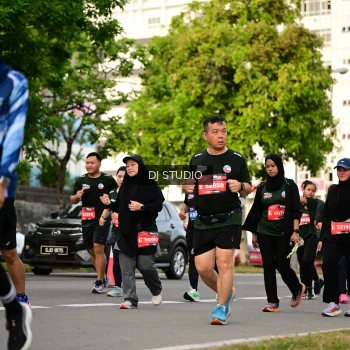 Runner Photo 4031336