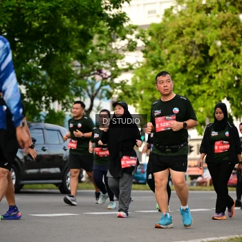 Runner Photo 4031355