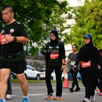 Runner Photo 4031393