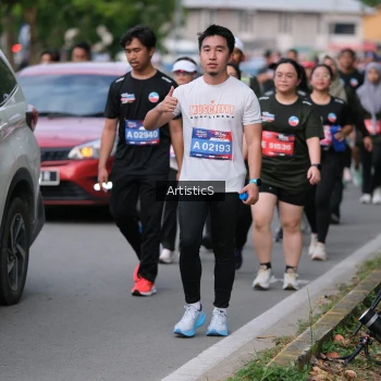 Runner Photo 4031400
