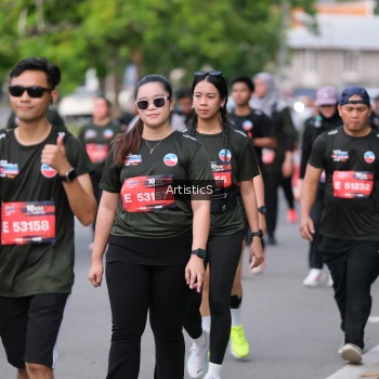 Runner Photo 4031623