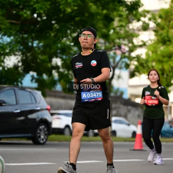 Runner Photo 4031639