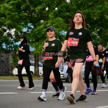 Runner Photo 4031714